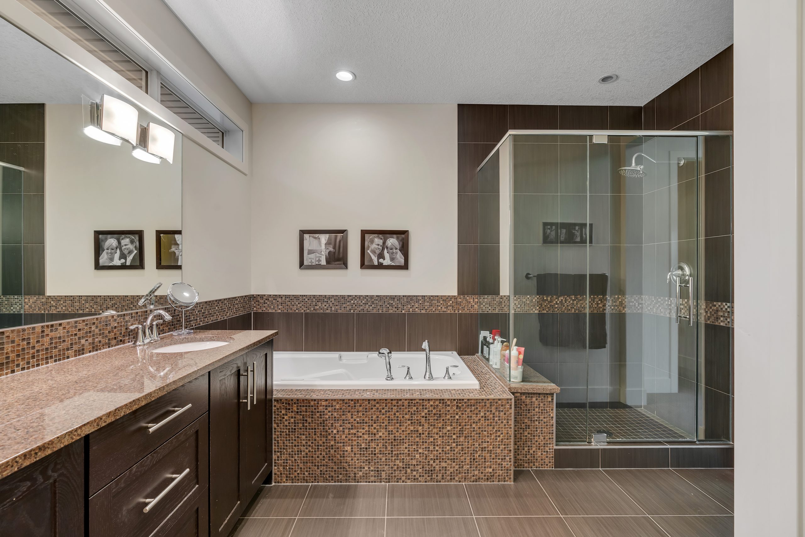 Ensuite bath